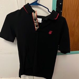 colors black red and tan